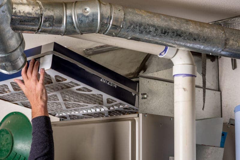 3 Reasons You Should Change Your HVAC Air Filter