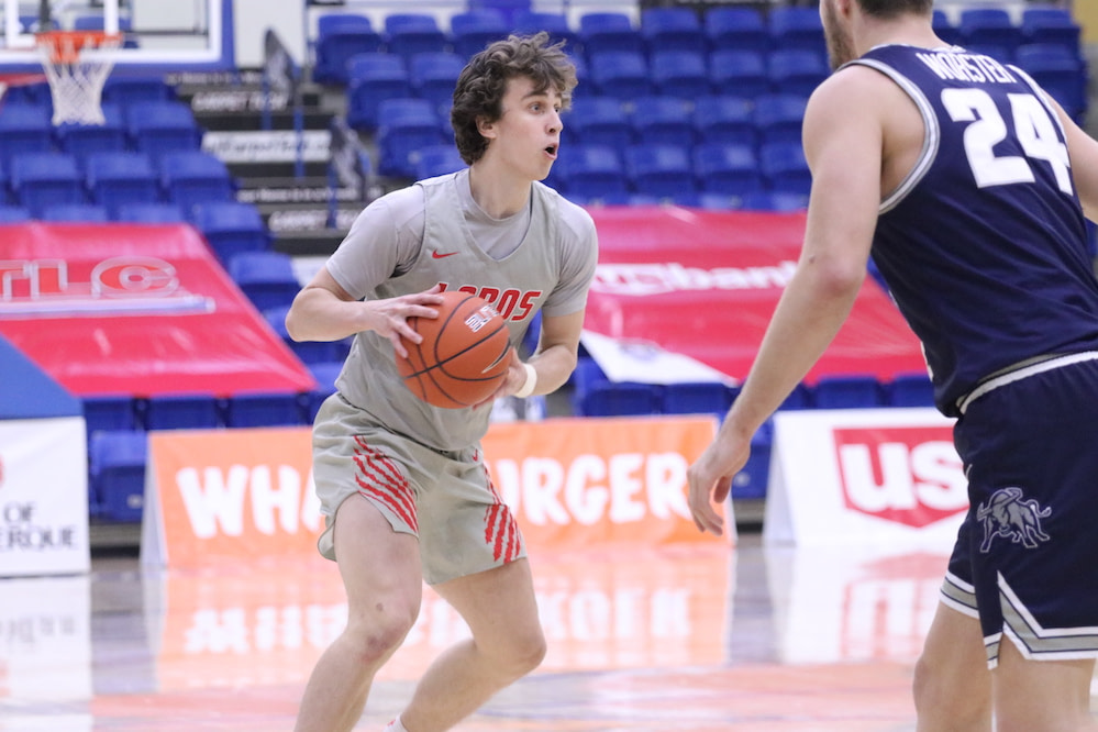 Lobos still looking for a win, freshmen getting more opportunities
