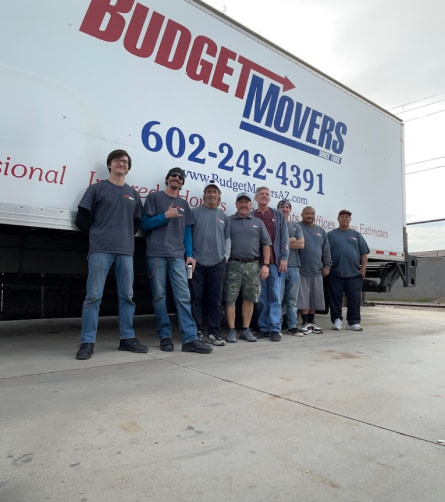 budget movers crew