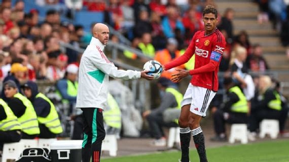 Varane: 'Surprised' Utd offered Ten Hag new deal