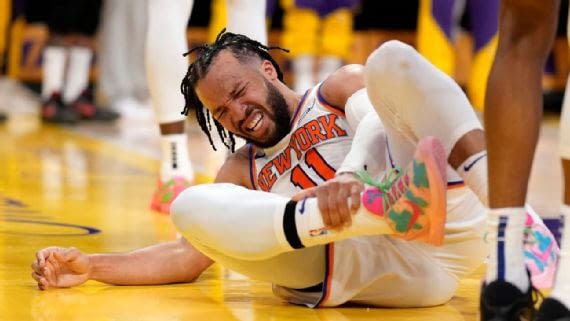 Knicks say 'next man up' as Brunson rolls ankle