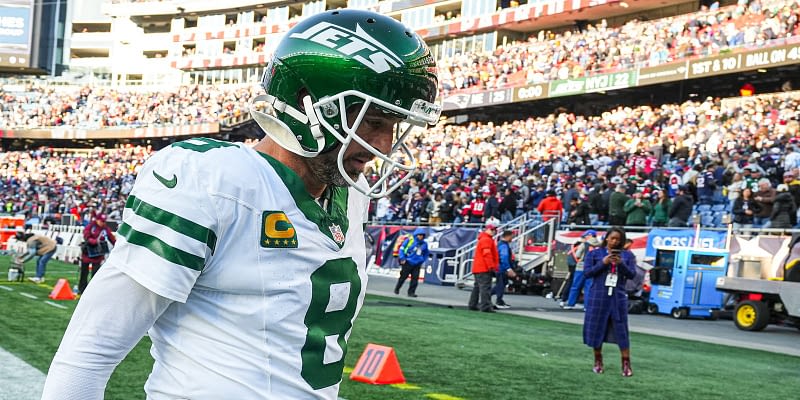 Hot Take: Why The Jets Must Move Past Aaron Rodgers ASAP