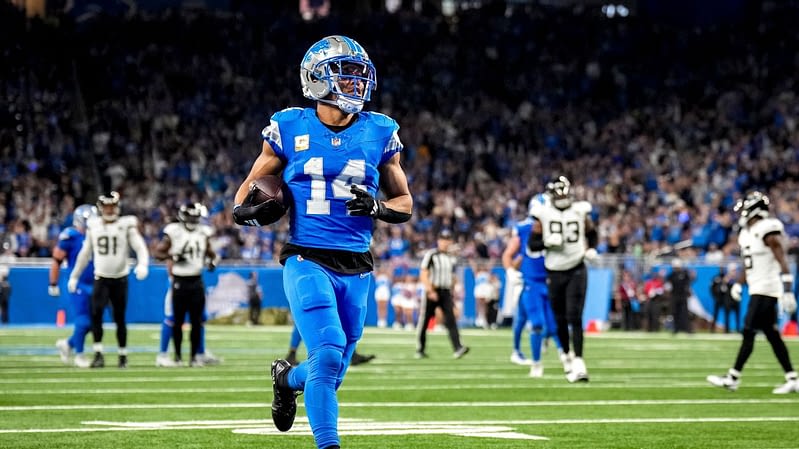 Cowboys' Stunning Upset Headlines NFL Week 12 Betting Drama