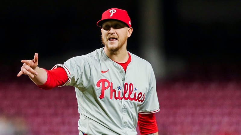 Starter or reliever? Jeff Hoffman’s free agency decision looms large