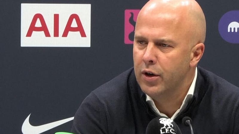 Slot warns against underestimating PL rivals