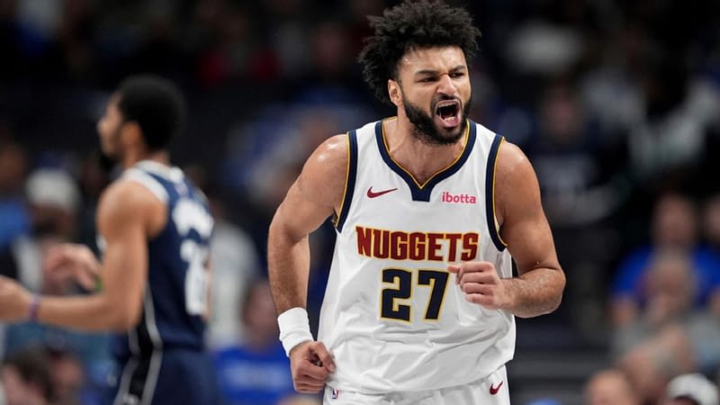 'In the zone,' Murray nets 45 as Nuggets cruise