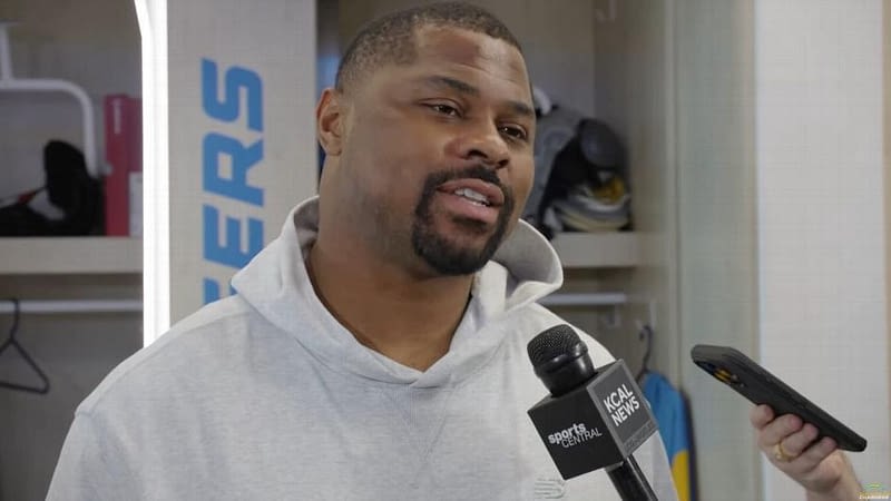 Set to be free agent, Bolts' Mack to mull retiring