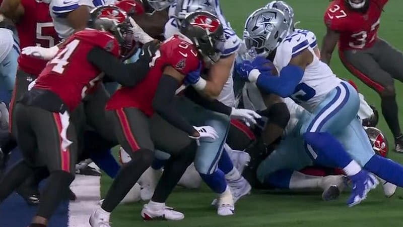 Source: Chargers plan to add depth with RB Elliott