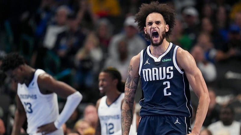 Sources: Mavs lose center Lively to foot fracture