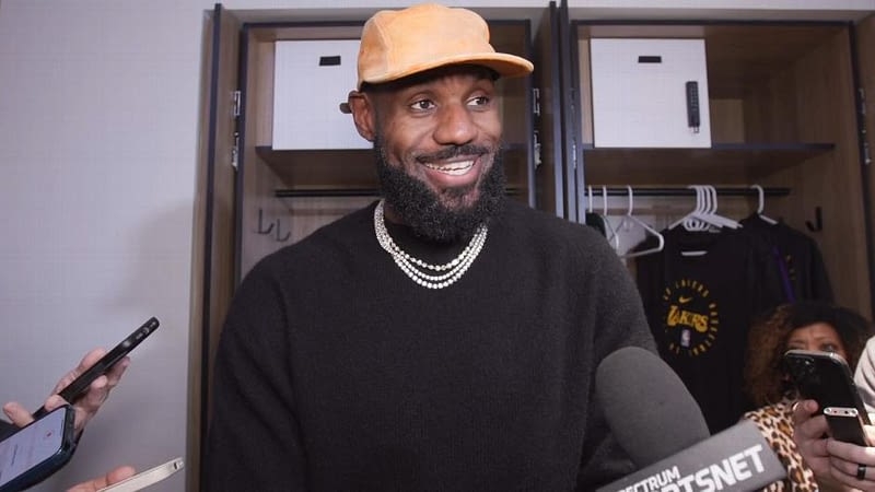 LeBron: Thought Luka-AD trade 'was a hoax'