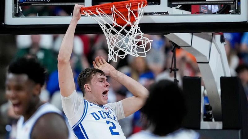 You can't stop Cooper Flagg: 'He wants to win every possession'