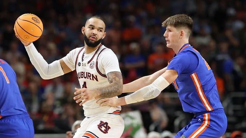 56 ESPN analysts pick men's Final Four winners and eventual champion