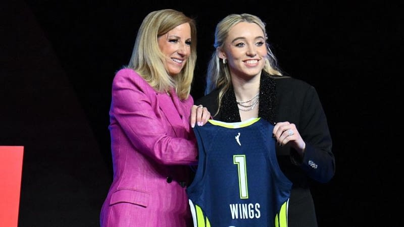 Bueckers goes No. 1 to Wings fresh off UConn title