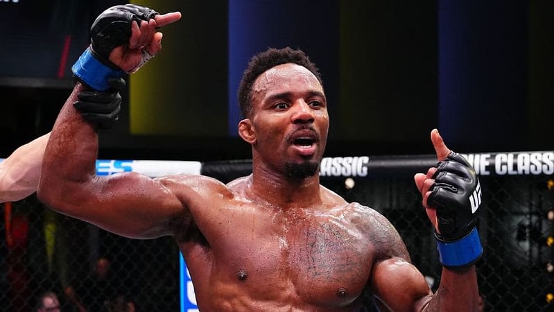 MMA divisional rankings: Lerone Murphy still undefeated, no longer unranked at featherweight