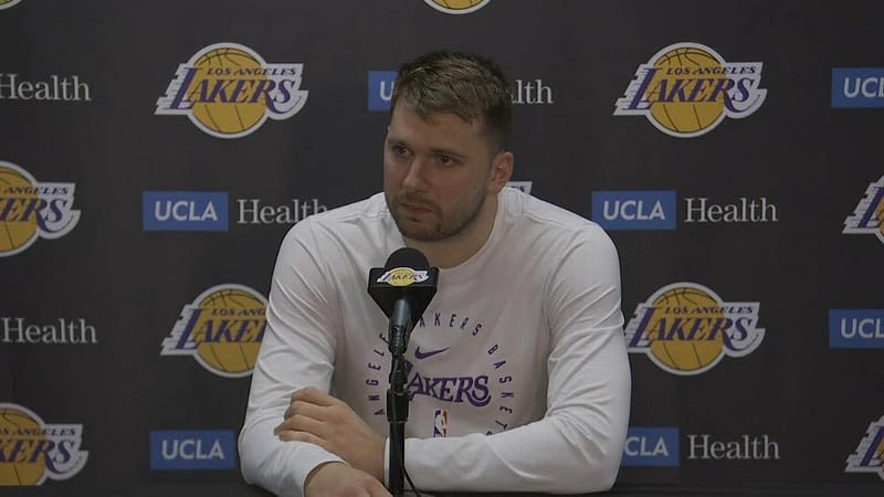 What's behind this stifling, confusing LeBron-led Lakers defense