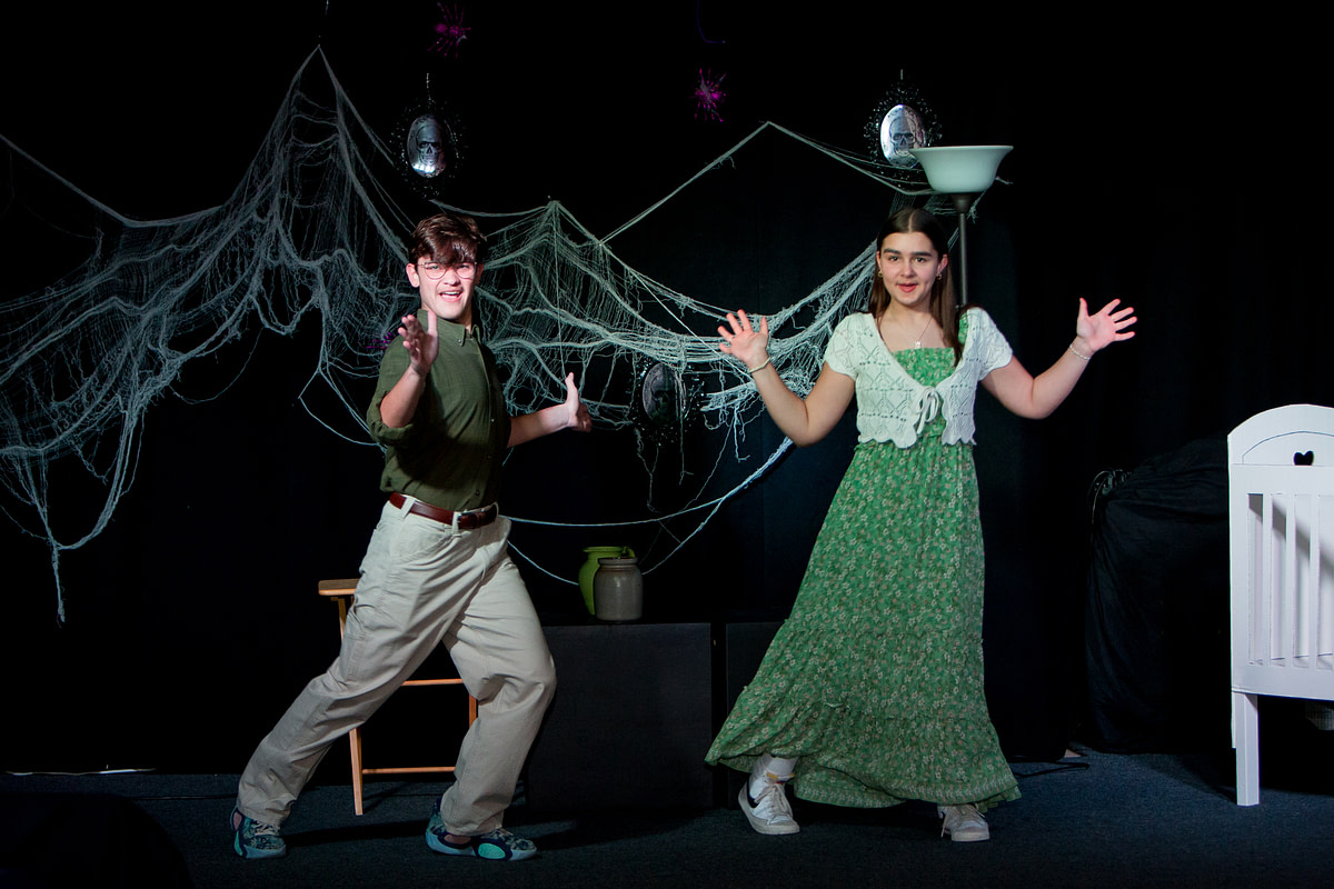 beetlejuicethursday-19 beetlejuicethursday-19