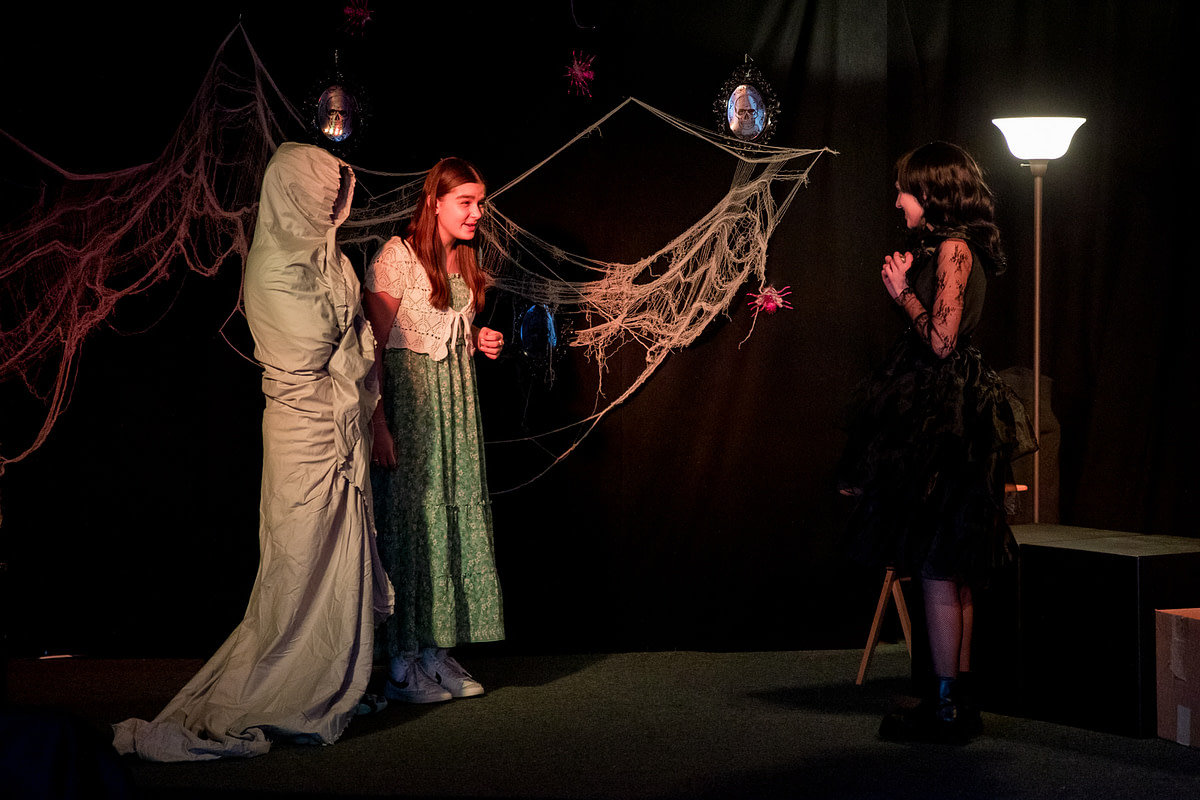 beetlejuicethursday-47 beetlejuicethursday-47