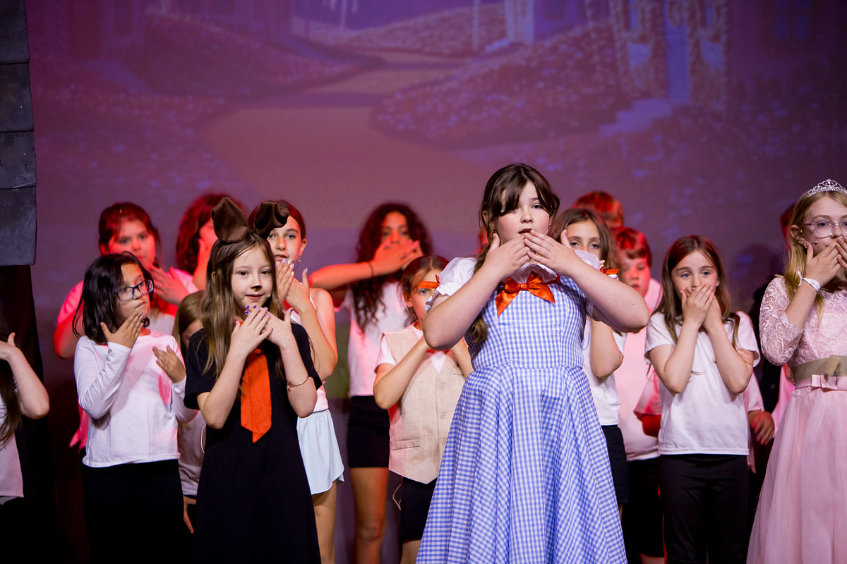 wizardofozderry-33 wizardofozderry-33