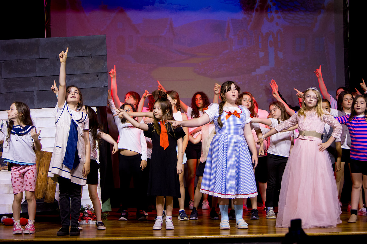 wizardofozderry-34 wizardofozderry-34