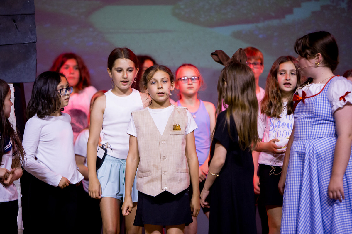 wizardofozderry-37 wizardofozderry-37