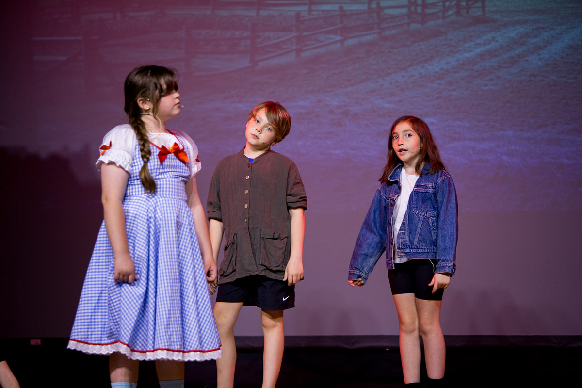 wizardofozderry-4 wizardofozderry-4