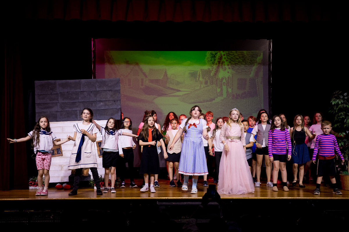 wizardofozderry-56 wizardofozderry-56