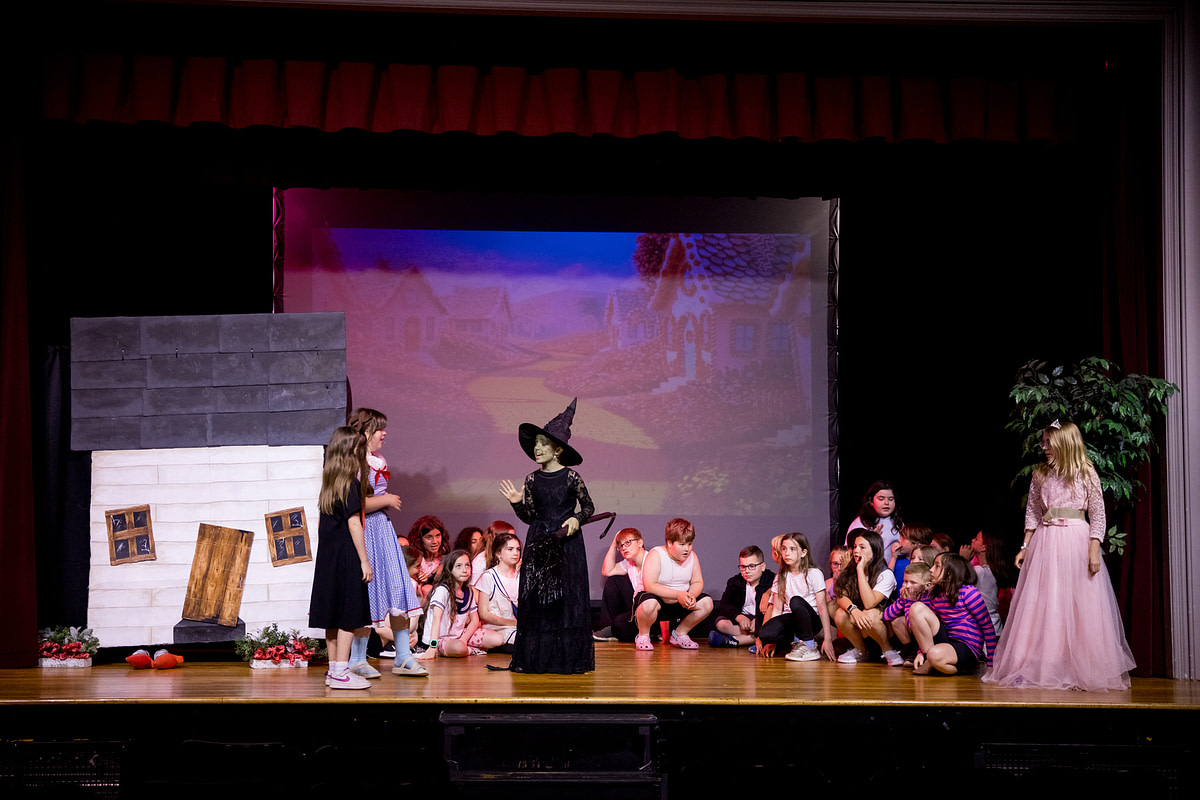 wizardofozderry-63 wizardofozderry-63