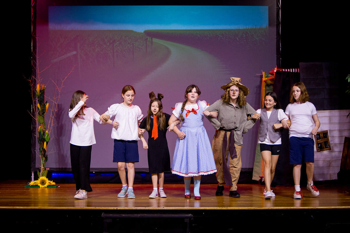 wizardofozderry-73 wizardofozderry-73