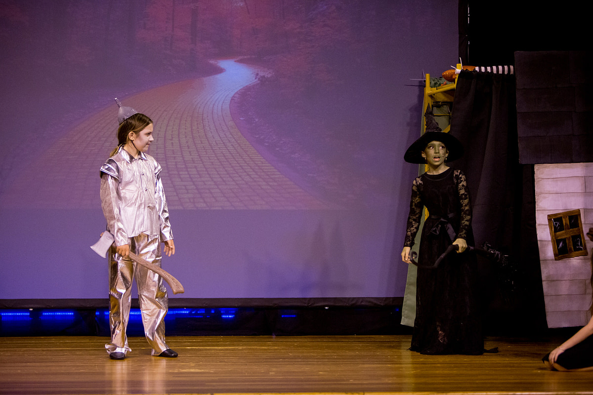 wizardofozderry-92 wizardofozderry-92