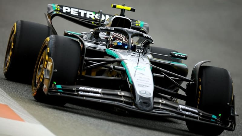 Rookie Antonelli takes surprise Miami sprint pole