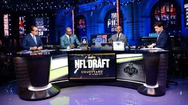 2025 NFL Draft Tracker by Round
