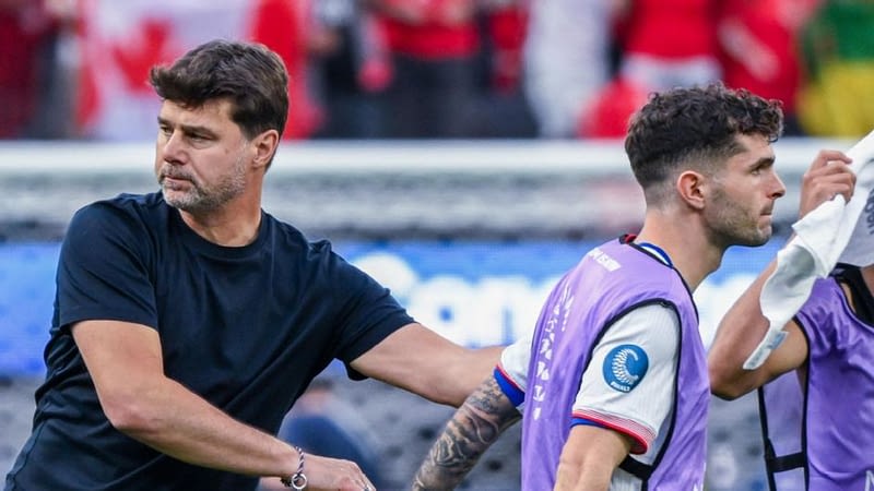 Arena: Poch doesn't understand culture of USMNT