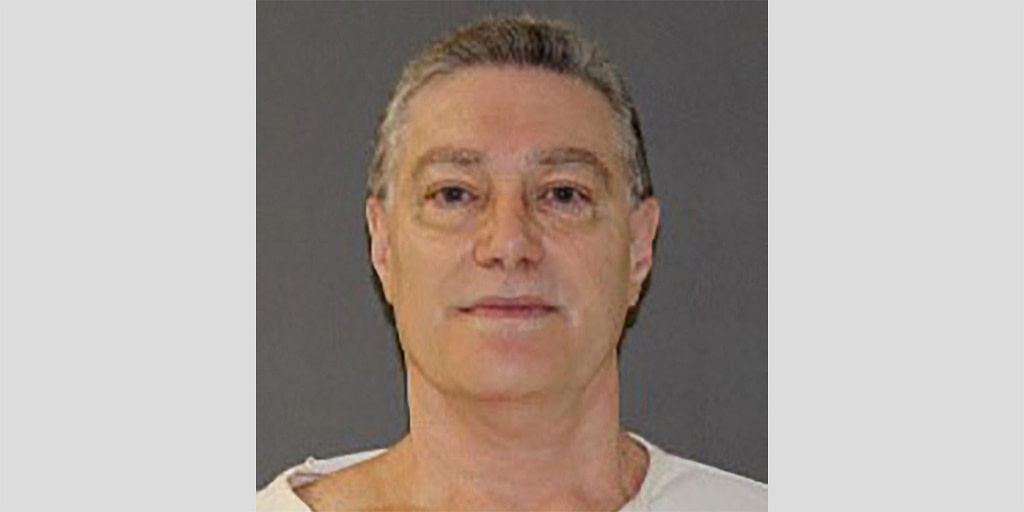 Texas executes former officer who hired hitmen to kill his wife