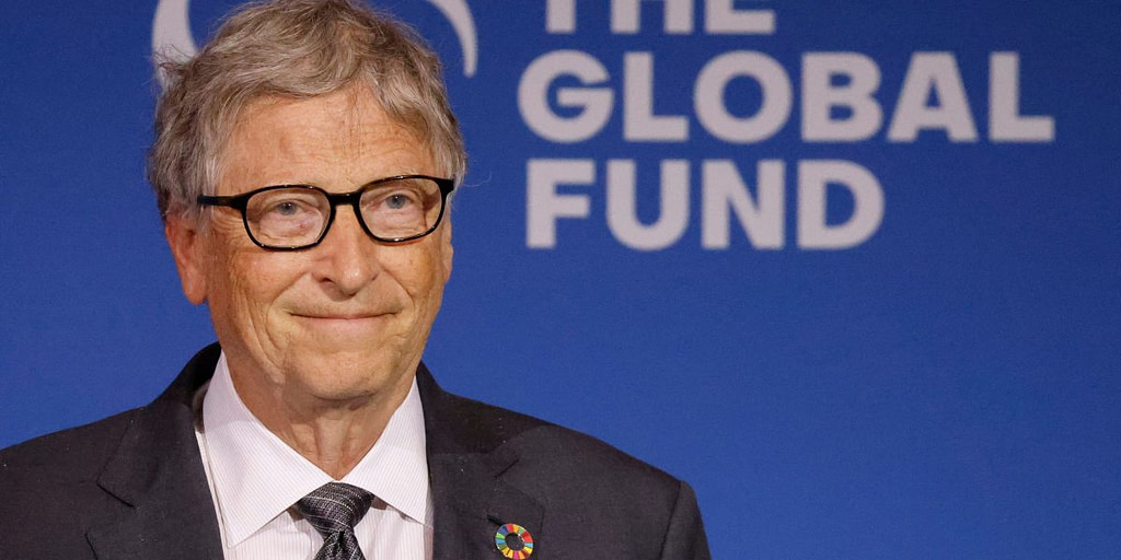 Bill Gates Forecasts AI Will be More Impactful Than the Introduction of Personal Computers - Credit: Fortune