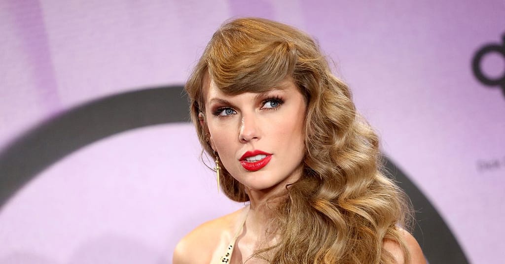 Taylor Swift continues pop-culture dominance, will direct first feature film