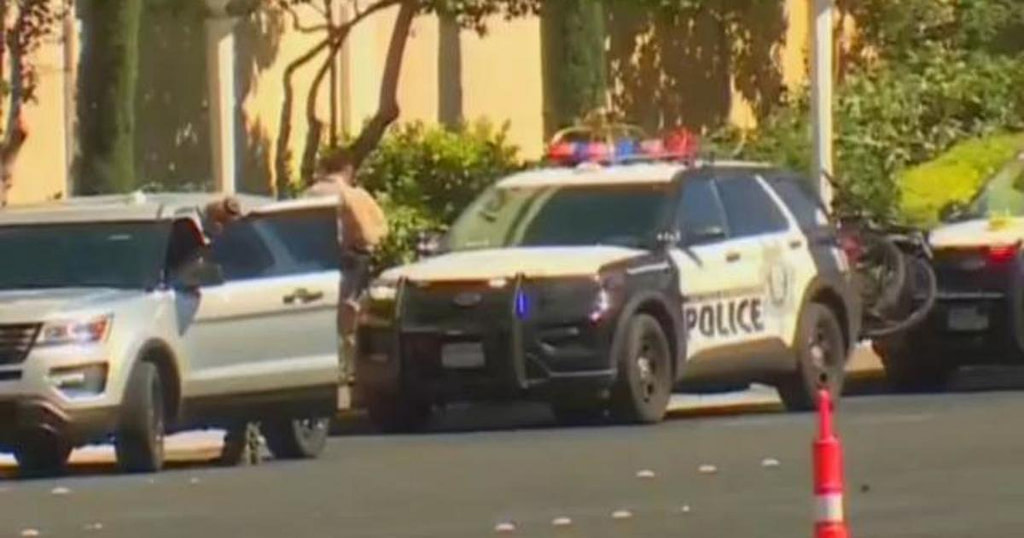 Las Vegas stabbing attack leaves at least 2 dead
