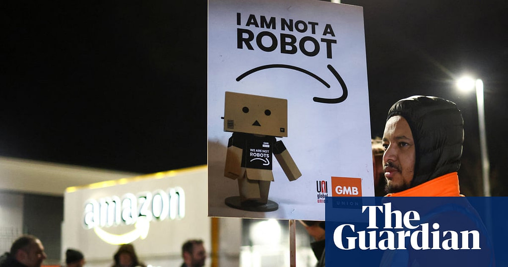 Calls for stricter UK oversight of workplace AI amid fears for staff rights - Credit: The Guardian