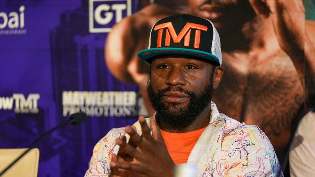 Floyd Mayweather Jr sets February exhibition bout against reality TV star Aaron Chalmers