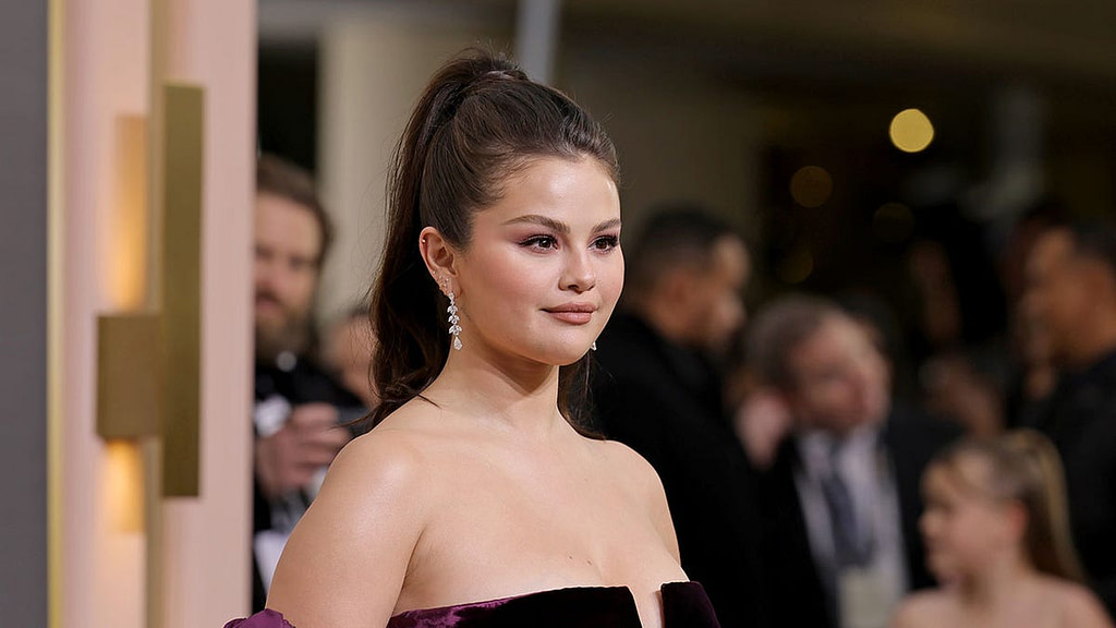 Selena Gomez says she ‘lied’ about being hurt by social media trolls who mocked weight gain