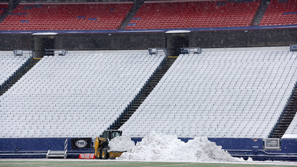 Bills cancel practice amid snowstorm, Von Miller chimes in: ‘Good Morning Buffalo’