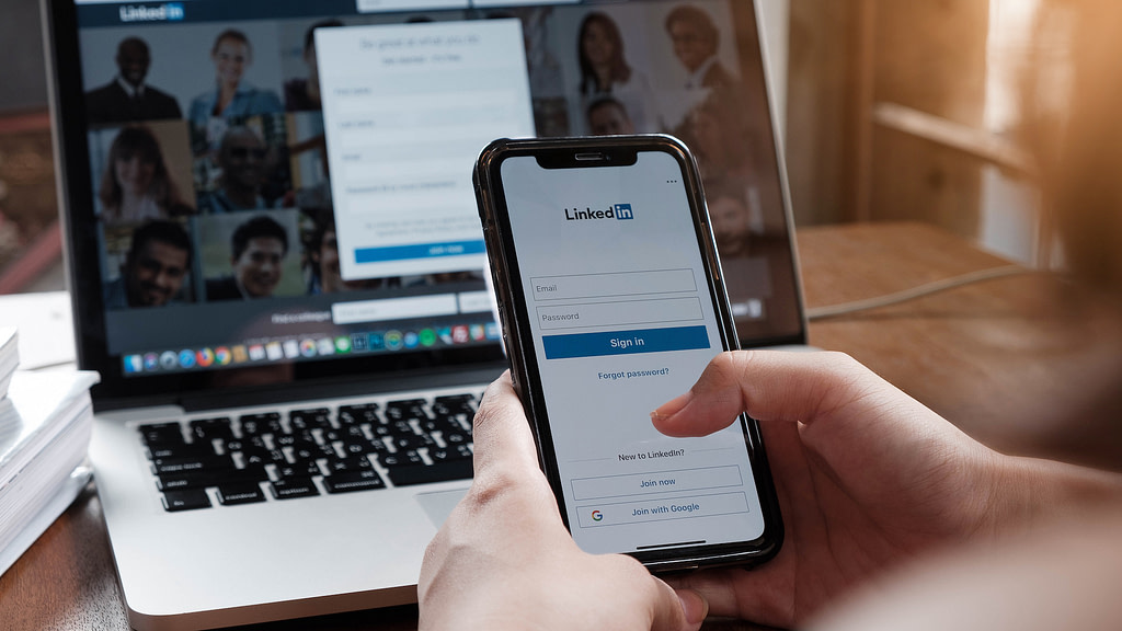 "Develop Your Profile and Find Your Next Job with LinkedIn's AI-Driven Features" - Credit: Search Engine Journal