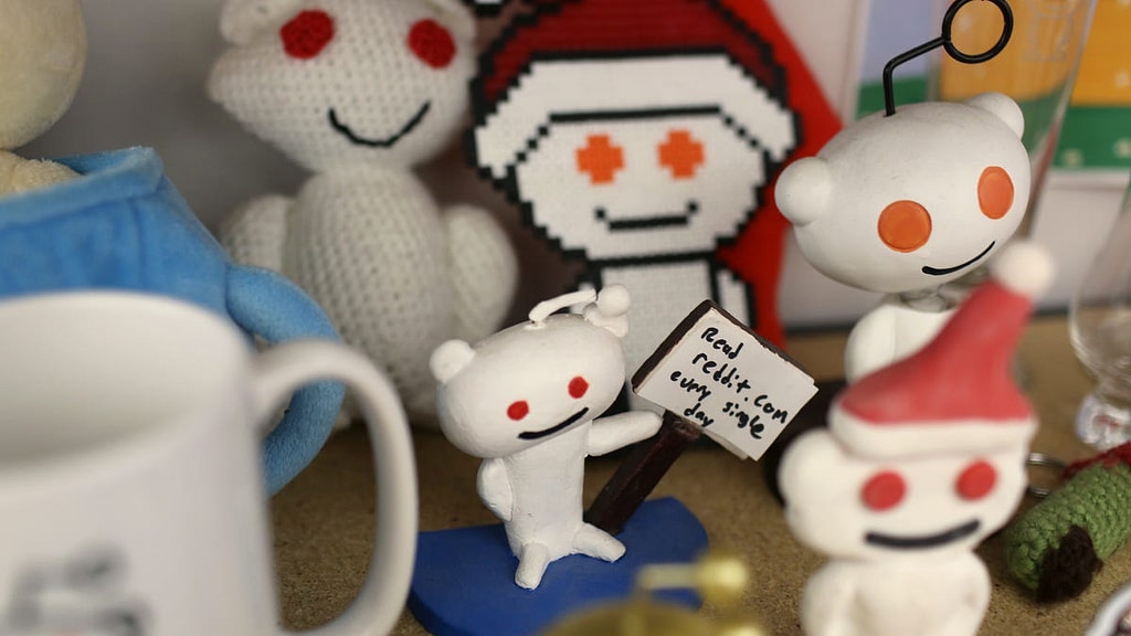 Reddit Wants To Be Paid For Training It Provided AI Bots - Credit: Quartz