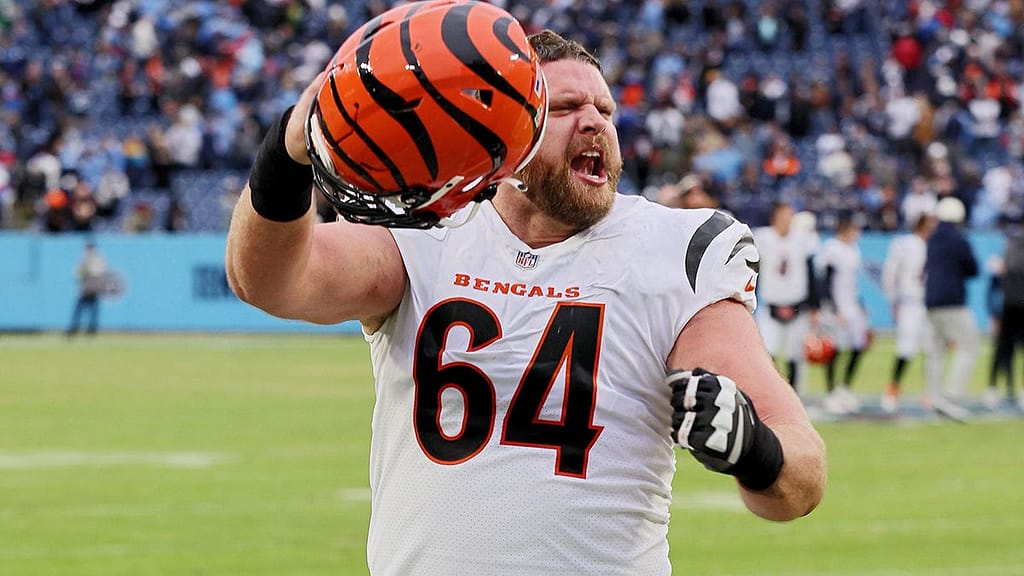 Bengals’ Ted Karras curses off Titans fans after win: ‘Right up yours, Tennessee’
