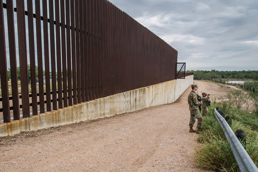 U.S. planning to send 1,500 more troops to southern border