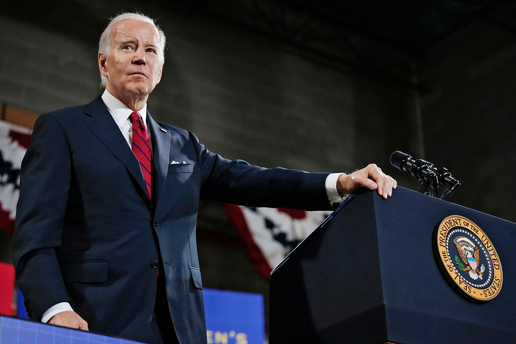 Biden’s notebooks among items seized by FBI in Delaware home search