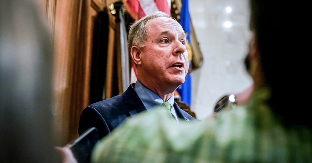 Top Wisconsin Republican Robin Vos expected to meet with Jan. 6 panel Wednesday