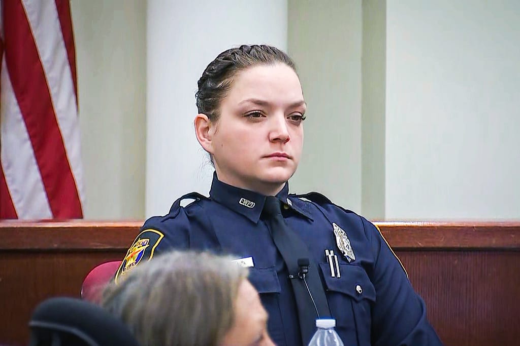 Fellow officer says Aaron Dean did not mention gun before fatal shooting of Black woman