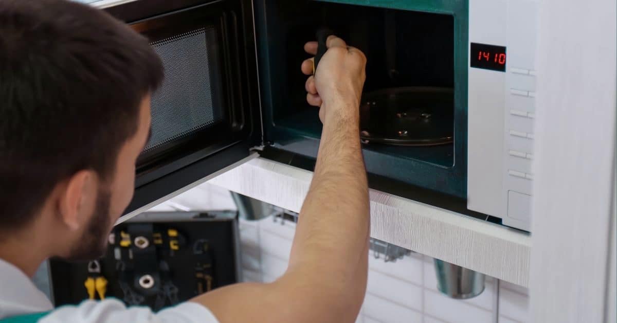 How to Dispose of a Microwave: The Ultimate Guide 3