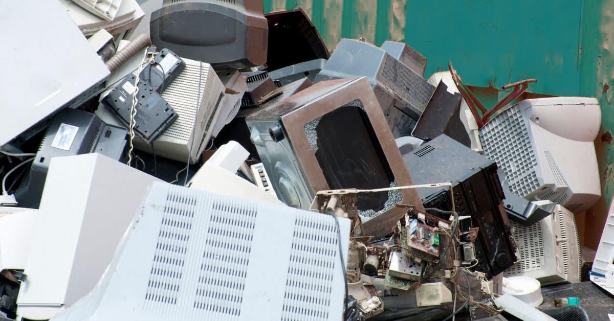 How to Dispose of a Microwave: The Ultimate Guide 2