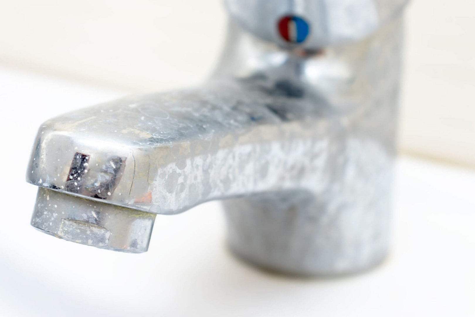 What You Need to Know About Flushing a Tankless Water Heater